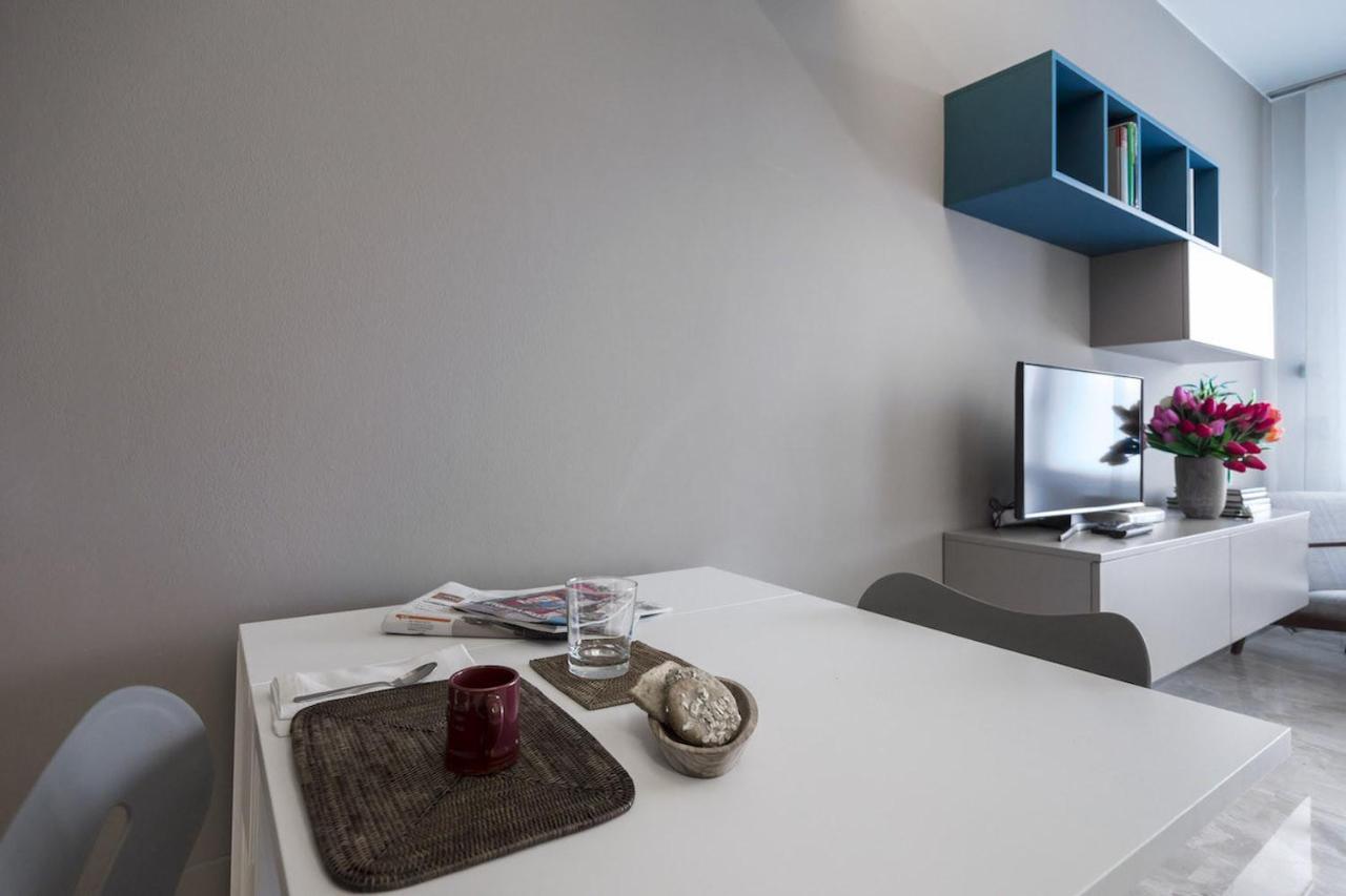 Contempora Apartments - Elvezia 8 - E14 Милано Екстериор снимка